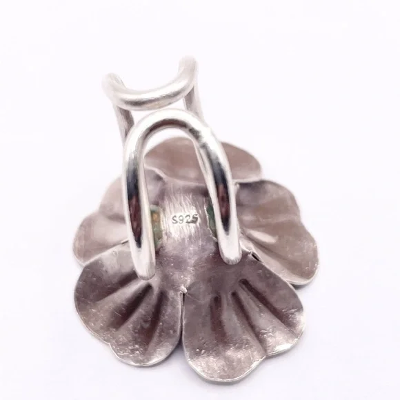 Size 6.5 Vintage 3D Flower 925 Sterling Silver Ring - Picture 4 of 8